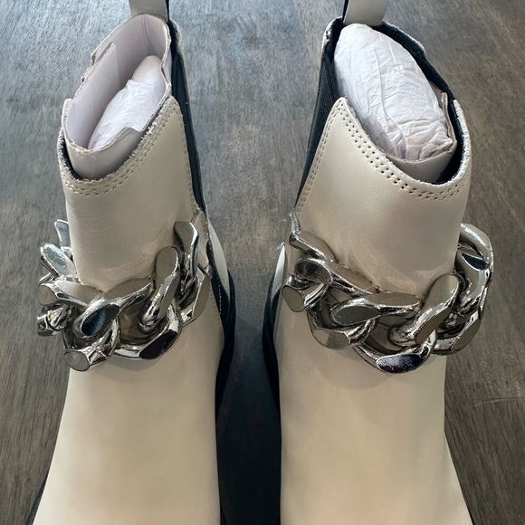 Marc Fisher Parrie Boot - Picture 2 of 7